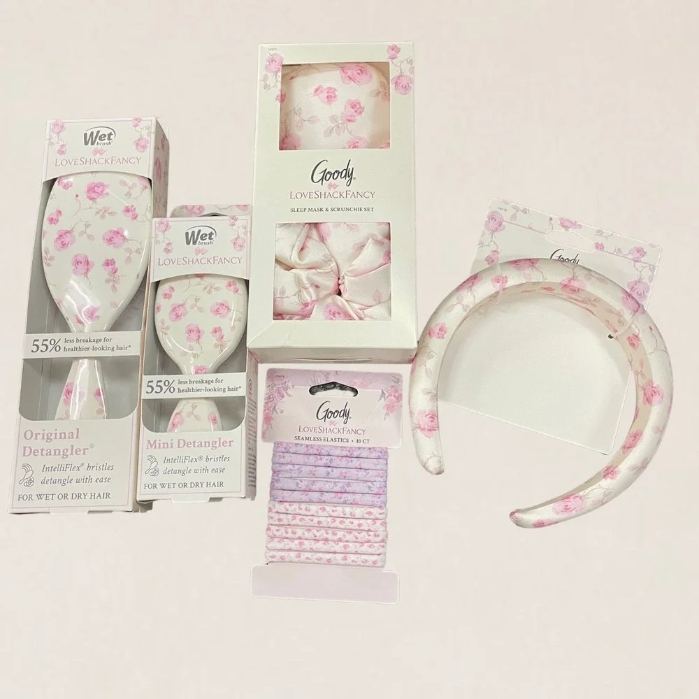 LoveShackFancy x Wet Brush Goody Floral Hair Accessory Set Detangler Mask Pink
